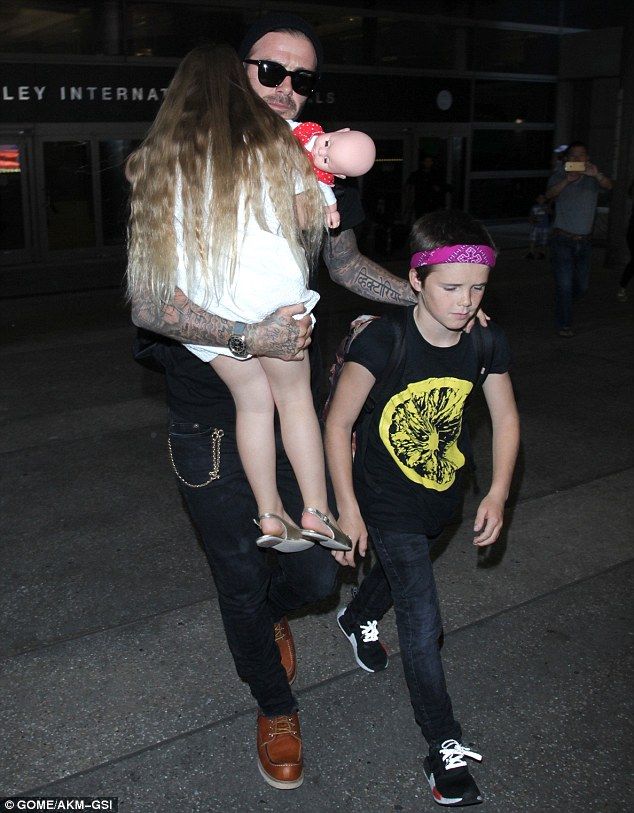 Θα λιώσετε: H Harper Beckham στις πιο τρυφερές της φωτογραφίες ever!