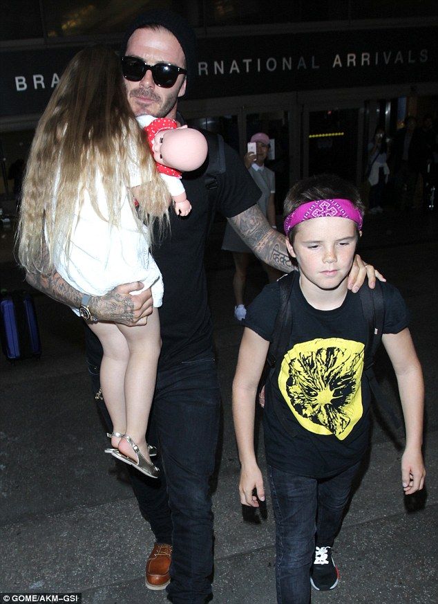 Θα λιώσετε: H Harper Beckham στις πιο τρυφερές της φωτογραφίες ever!