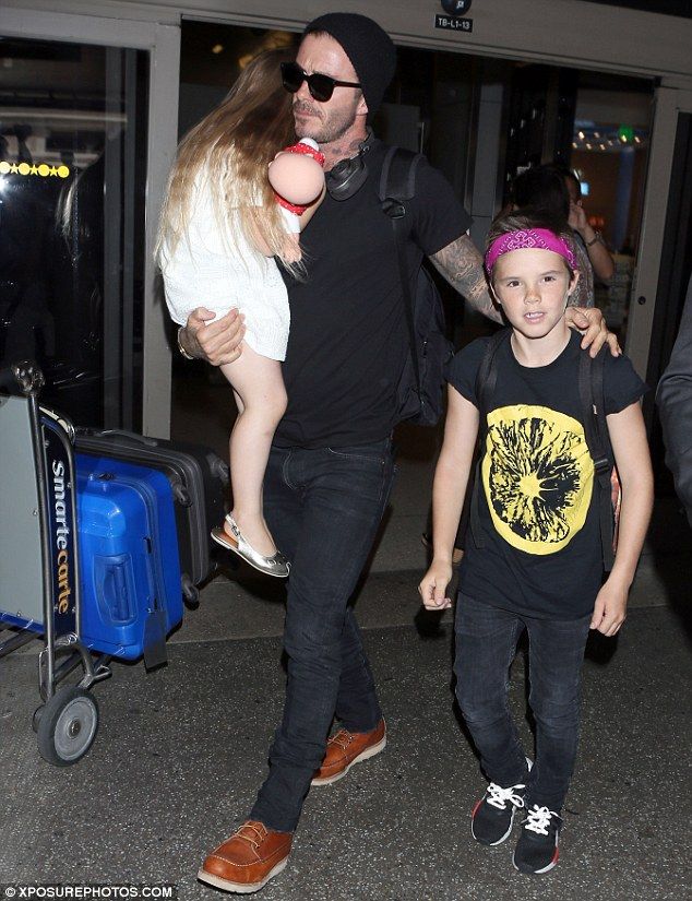 Θα λιώσετε: H Harper Beckham στις πιο τρυφερές της φωτογραφίες ever!