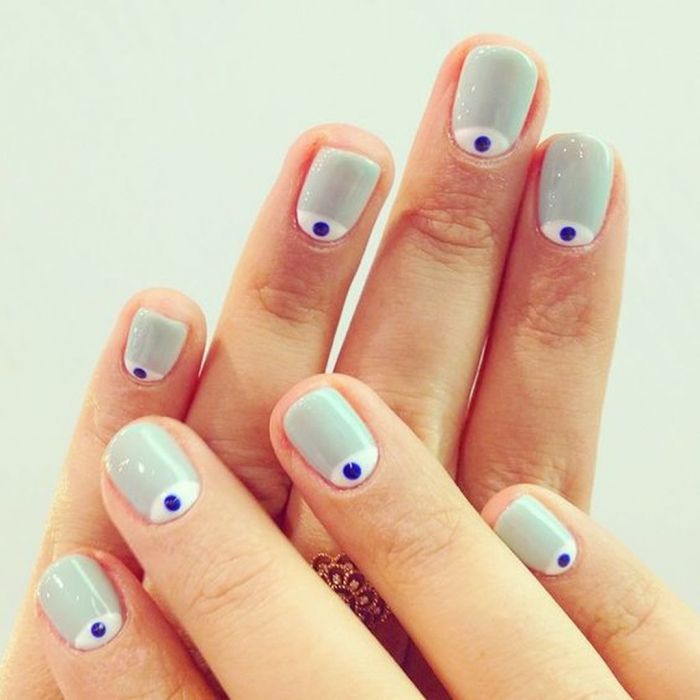 Evil Eye Manicure: 10 τέλεια σχέδια να τα δοκιμάσεις στο μανικιούρ σου!