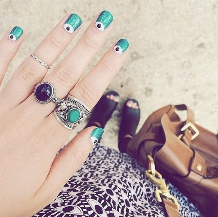 Evil Eye Manicure: 10 τέλεια σχέδια να τα δοκιμάσεις στο μανικιούρ σου!