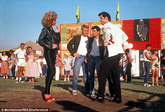 What; Η νέα θεωρία για το θρυλικό Grease είναι ό, τι πιο μακάβριο θα ακούσεις σήμερα