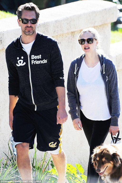 Μα πόσο πολύ έχει φουσκώσει η Amanda Seyfried; Δες τις πρόσφατες φωτογραφίες της