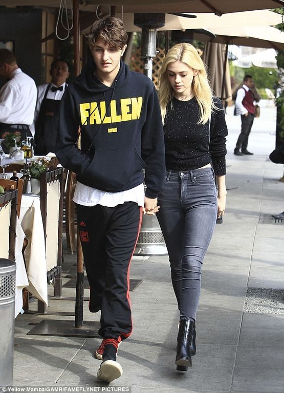 New couple in town! Είναι οι δύο stars το νέο ζευγάρι του Hollywood?