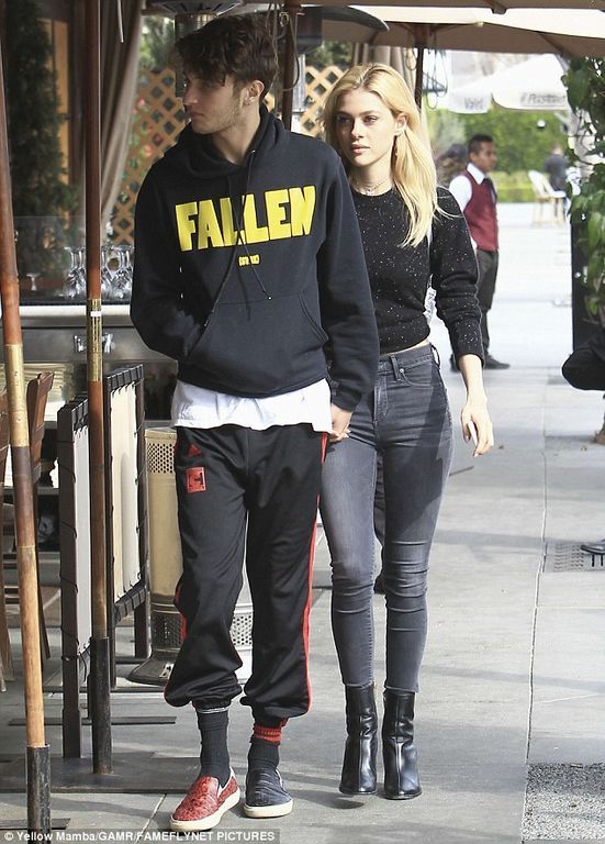 New couple in town! Είναι οι δύο stars το νέο ζευγάρι του Hollywood?