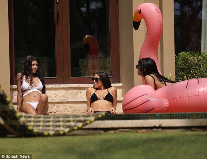 Πιο αδύνατη από ποτέ! Η Kim Kardashian έχει γίνει κορμάρα