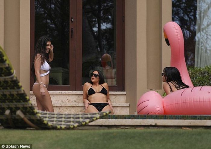 Πιο αδύνατη από ποτέ! Η Kim Kardashian έχει γίνει κορμάρα