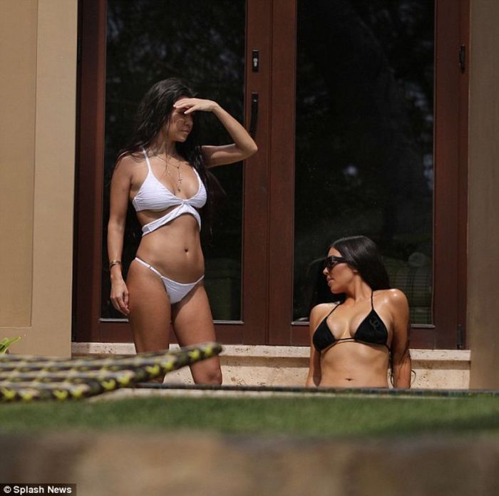 Πιο αδύνατη από ποτέ! Η Kim Kardashian έχει γίνει κορμάρα
