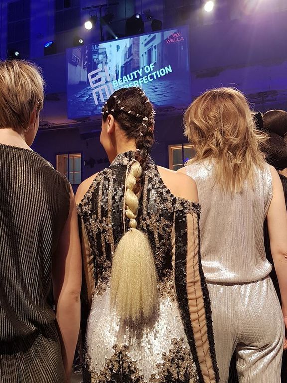 Όλα όσα έγιναν στο EIMI fashion styling show!
