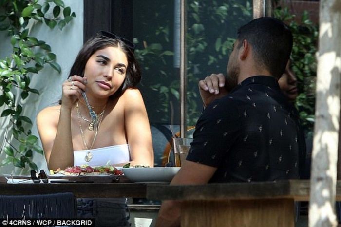 New couple alert; Έναν χρόνο μετά τον χωρισμό του ο star βρήκε και πάλι τον έρωτα;