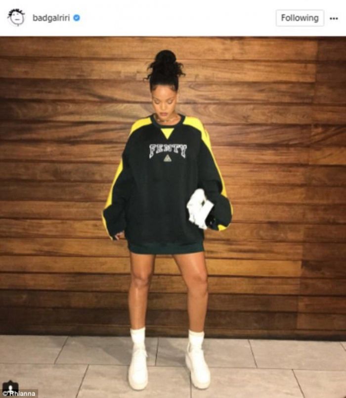 Η Rihanna έχασε τα περιττά κιλά και μας το δείχνει με τη νέα της εμφάνιση