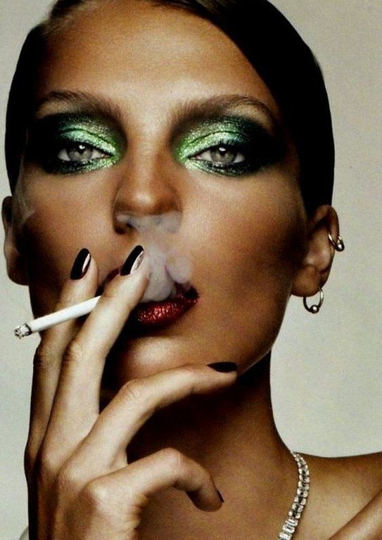 Κλέψε τις εντυπώσεις με ένα Smokey metallic