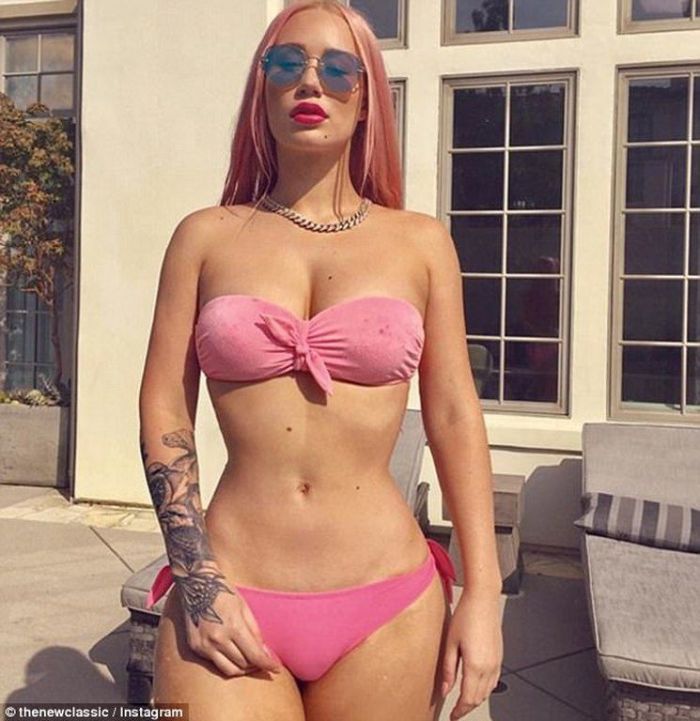 Kim στη θέση της Kim; Η εξωφρενικά αδύνατη μέση της star, κάνει τον γύρο του διαδικτύου