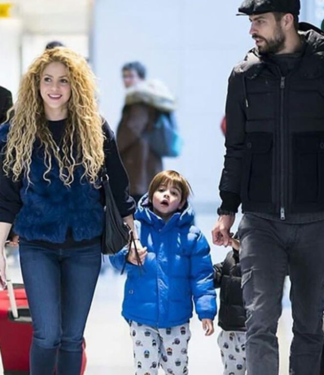 Τα προβλήματα πέρασαν: Οι φωτογραφίες της Shakira από τις οικογενειακές της διακοπές