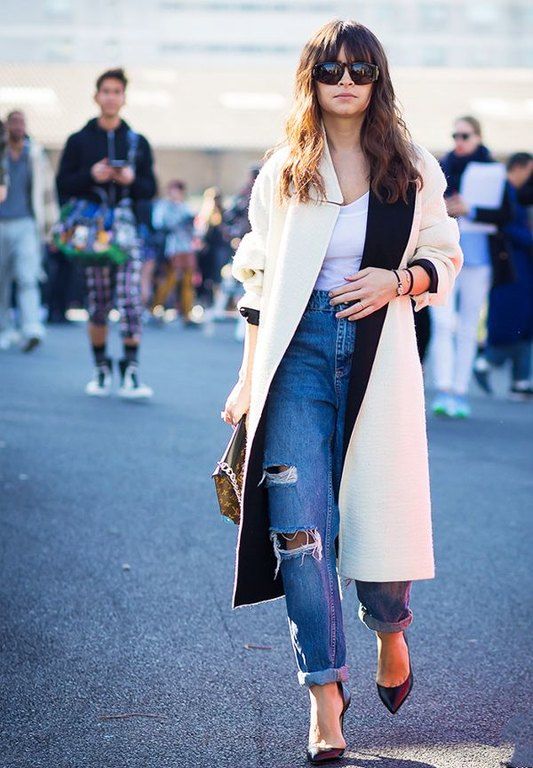 Με tailored πανωφόρι και γόβες