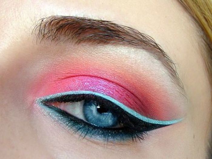 Double eyeliner: To νέο trend στην κατηγορία του μακιγιάζ