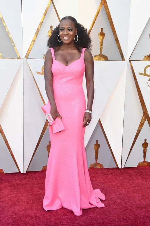 Η Viola Davis με φόρεμα Michael Kors