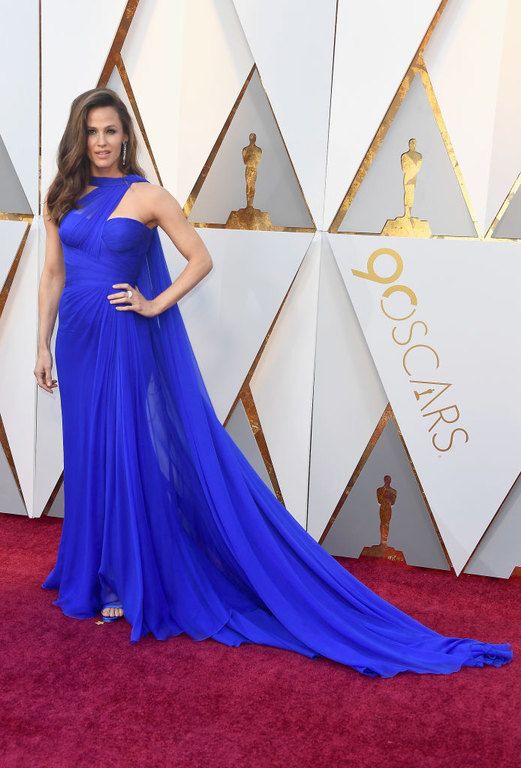 H Jennifer Garner με φόρεμα Atelier Versace