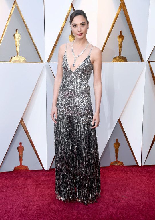H Gal Gadot με φόρεμα Givenchy