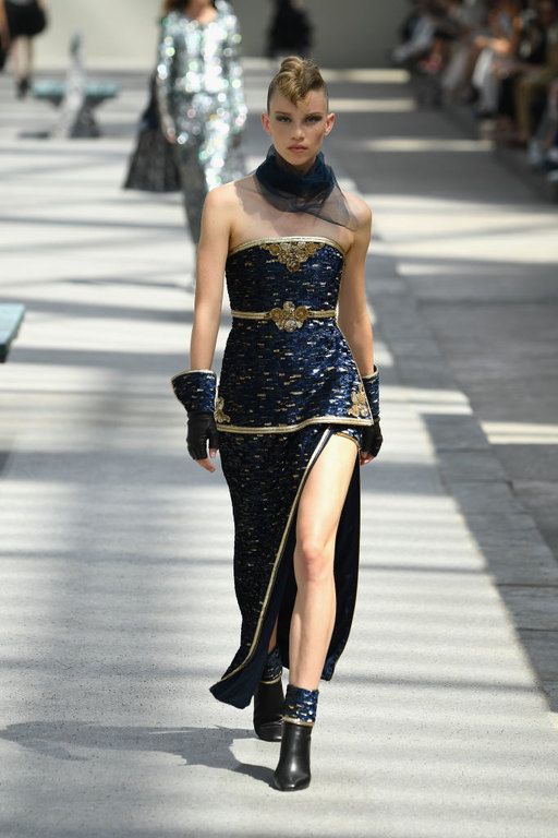 Chanel Haute Couture F/W 2018/2019: Τα αγαπημένα μας looks από το fashion show