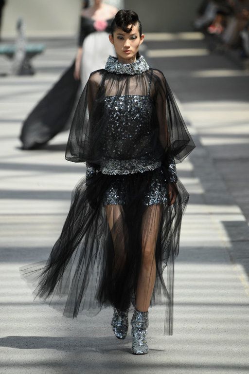 Chanel Haute Couture F/W 2018/2019: Τα αγαπημένα μας looks από το fashion show