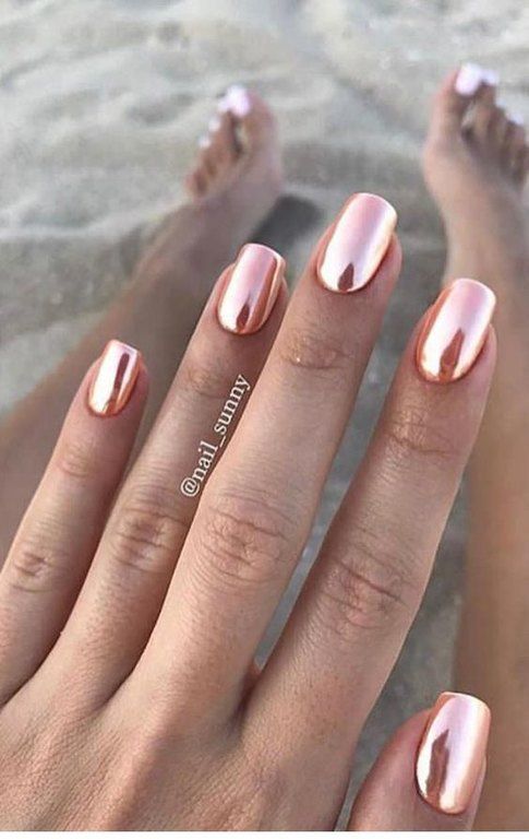 Mirror nails : Ιδέες για να δοκιμάσεις αυτό το κάτι διαφορετικό στα νύχια σου