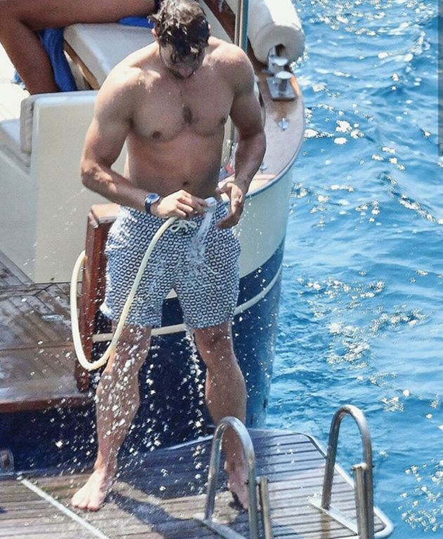 Κορίτσι μου… Είσαι έτοιμη να δεις τον Jamie Dornan με μαγιό;