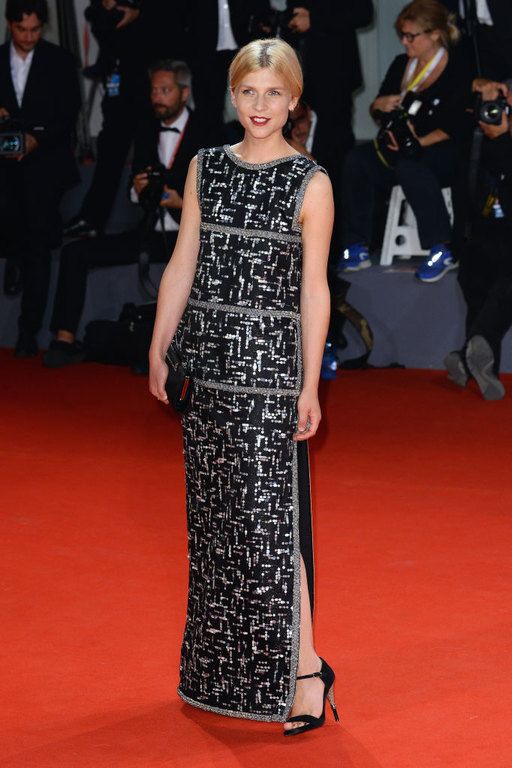 Η Clemence Poesy με φόρεμα Chanel