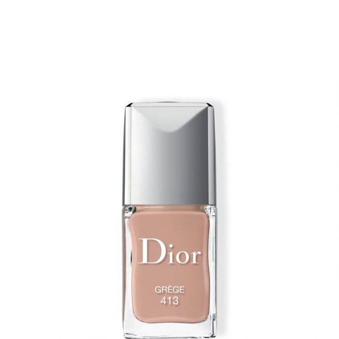 Dior, Vernis στην απόχρωση Grege. Ιδανικό για σταρένιες επιδερμίδες