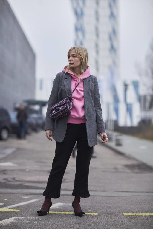 Με γκρι blazer για mix&match looks.