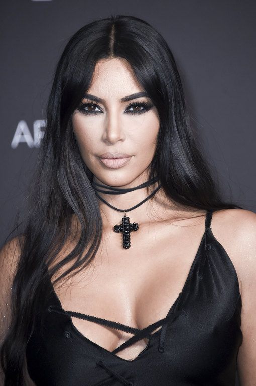 2) Kim Kardashian