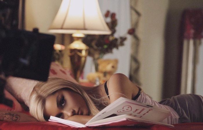 Το throwback post της Ariana Grande θα σε κάνει να δακρύσεις