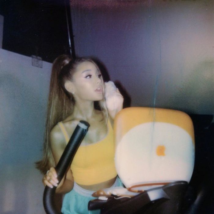 Το throwback post της Ariana Grande θα σε κάνει να δακρύσεις