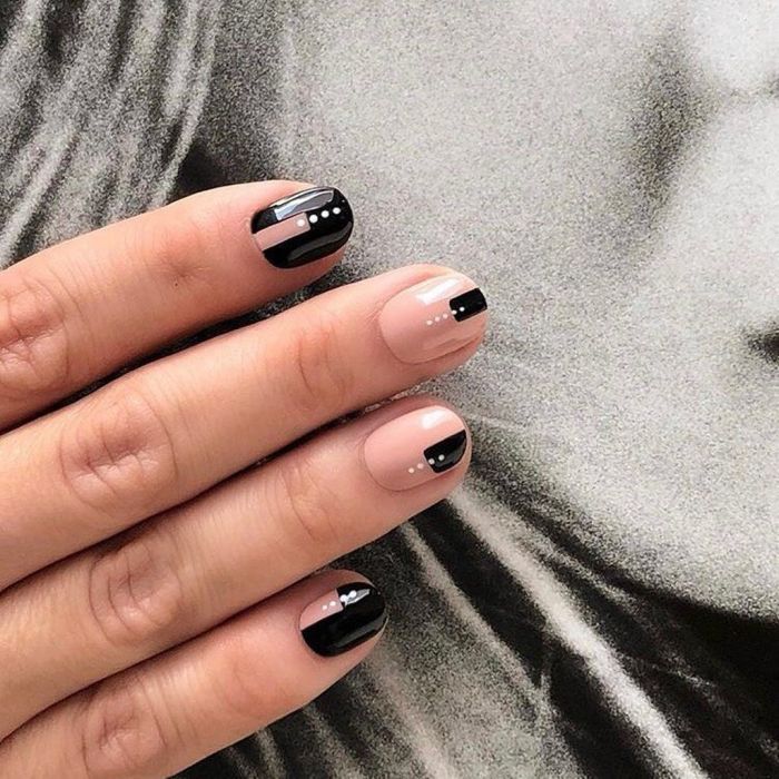 10 minimal nail art που μπορείς να κάνεις απόψε το βράδυ!