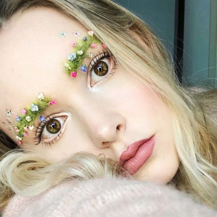 Όχι! Όχι! ΟΧΙ! Τα #ChristmasTreeEyebrows επέστρεψαν...