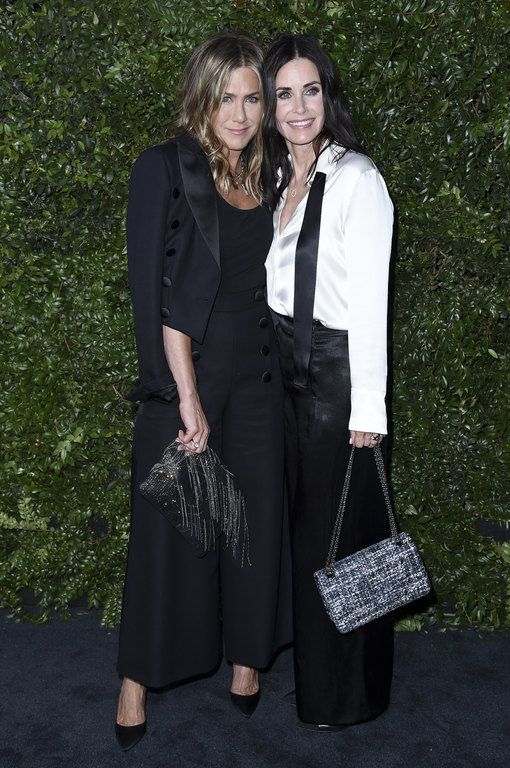 Έξαλλη η Jennifer Aniston! Η κίνηση της Courtney Cox που δεν μπορεί να συγχωρέσει με τίποτα