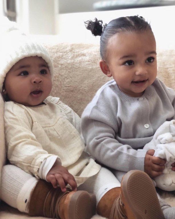 H Kim Kardashian περιμένει τέταρτο παιδί και γνωρίζουμε ήδη το φύλο του
