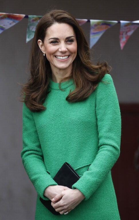 H Kate Middleton μόλις φόρεσε ένα ζευγάρι παπούτσια που δεν είναι καθόλου το στυλ της