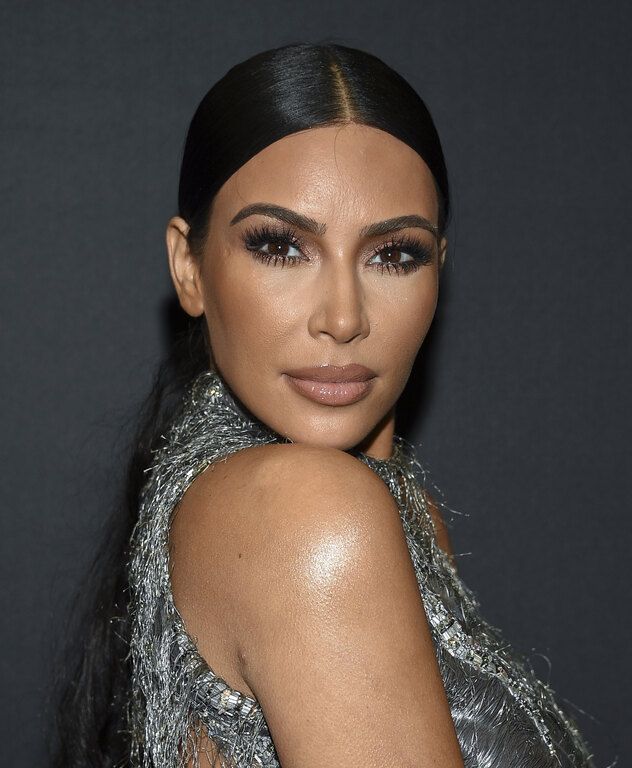 Η Kim Kardashian αποκαλύπτει τη μόνη πλαστική επέμβαση που δεν έχει κάνει