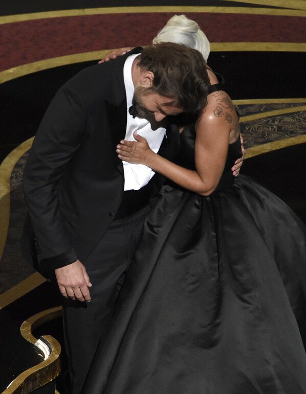 Oscars 2019: Η πιο ανατριχιαστική στιγμή ήταν η ερμηνεία της Lady Gaga με τον Bradley Cooper