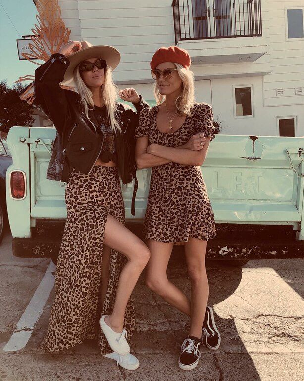 Αυτή η fashion blogger από τη Χαβάη έχει τον πιο στυλάτο λογαριασμό που έχουμε δει στο Instagram