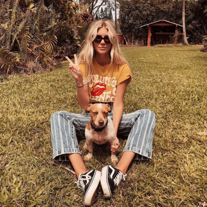 Αυτή η fashion blogger από τη Χαβάη έχει τον πιο στυλάτο λογαριασμό που έχουμε δει στο Instagram