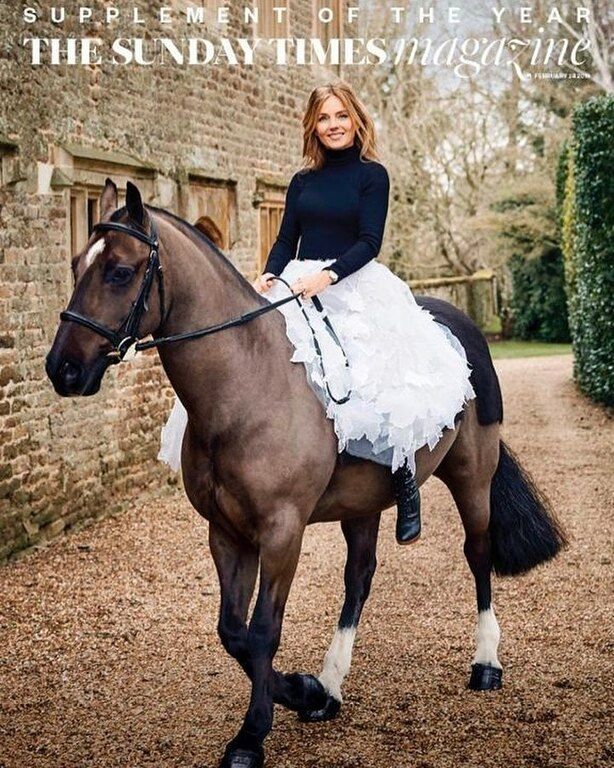 H Geri Halliwell μόλις έκανε την εμβληματική χορογραφία των Spice Girls και το Instagram τρελάθηκε