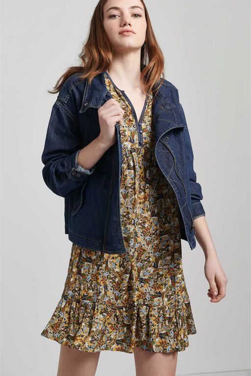 Οδηγός Αγοράς: 10 denim jackets κατάλληλα για την άνοιξη