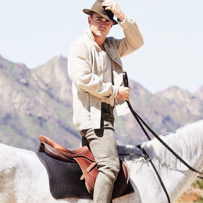 Είναι λοιπόν ο Dacre Montgomery που θεωρείται ένας από τους πιο χαρισματικούς ηθοποιούς της νέας γενιάς.