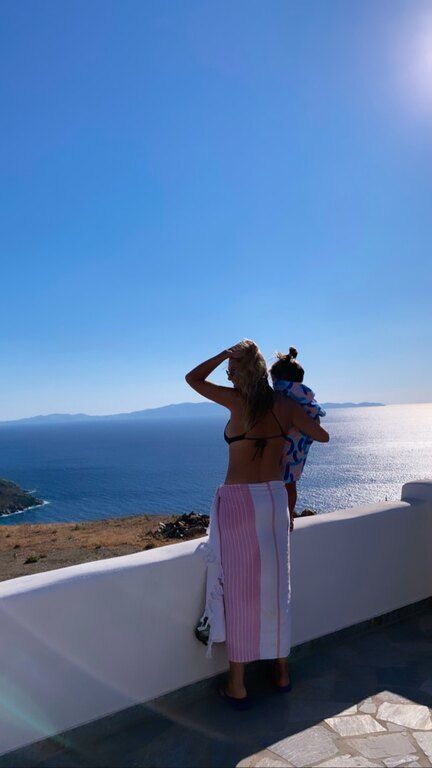 Ερούσα, Τήνος