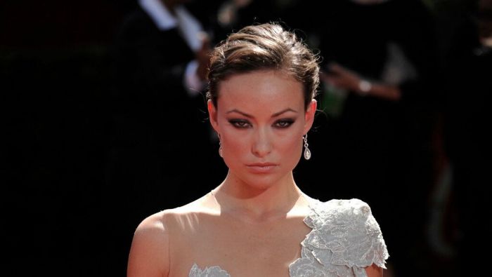 OLIVIA WILDE. Το τέλειο smoky της μαζί με το βλέμμα που καθηλώνει μας είχε ενθουσιάσει.