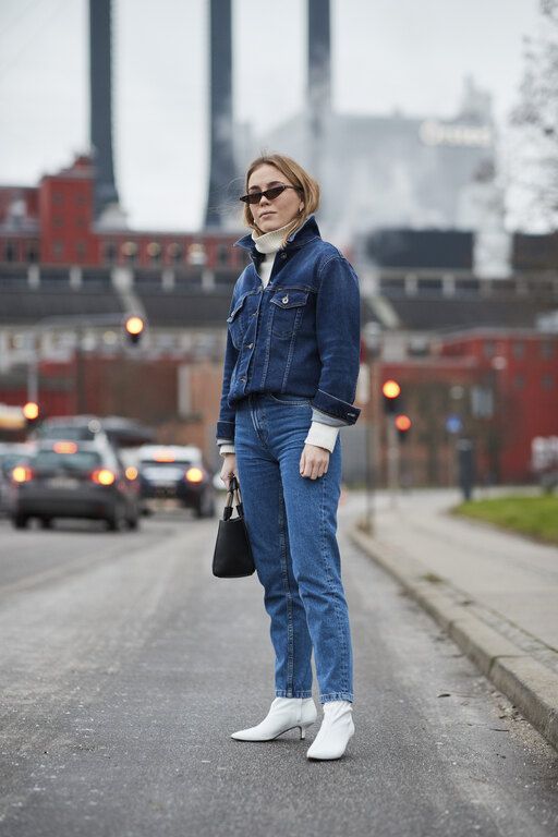 Τotal denim look