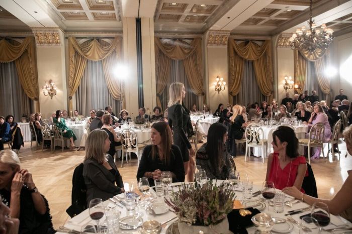 In Fashion We Art: Η Υψηλή ραπτική στην υπηρεσία της Τέχνης