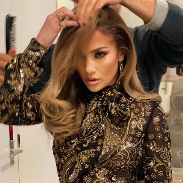 #14. Jennifer Lopez – 107 εκ.